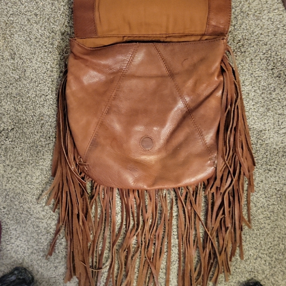 STS Ranchwear Tan Leather Crossbody with Fringe - Picture 6 of 12